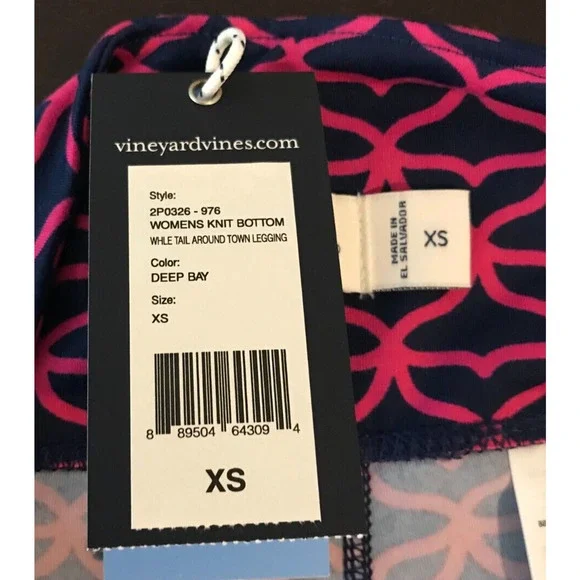 Vineyard Vines Whale Tail Around Town Patterned Leggings - Size EX Small - NWT - Picture 11 of 13